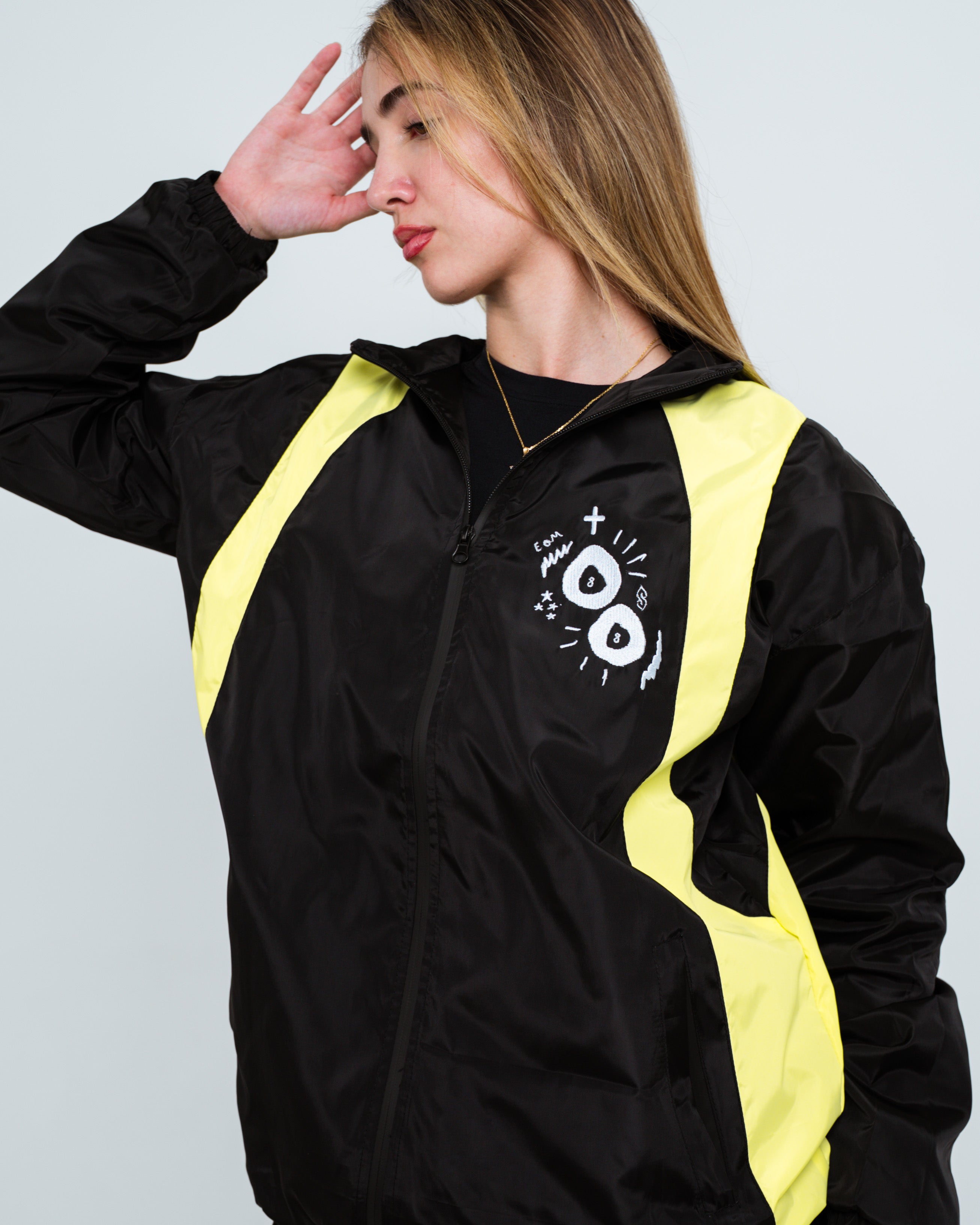女王蜂　qb Luxury Track Jacket SALE]qb Luxury Track Jacket＆Pants | ソニーミュージック公式